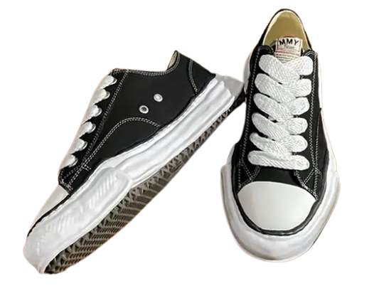 LOW TOP MM SNEAKERS