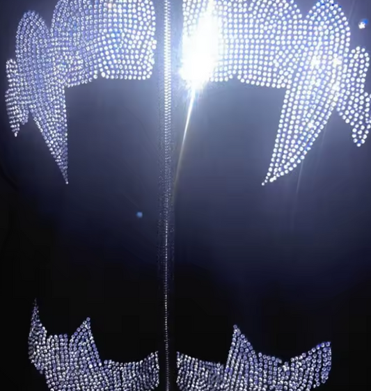FANGS HOODIE